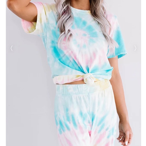 NWT 1 4 3 STORY OCEANSIDE 🌊 DREAMING TIE DYE TEE & JOGGER (SET)-BLUE🩵, M, BNWT - Picture 2 of 12